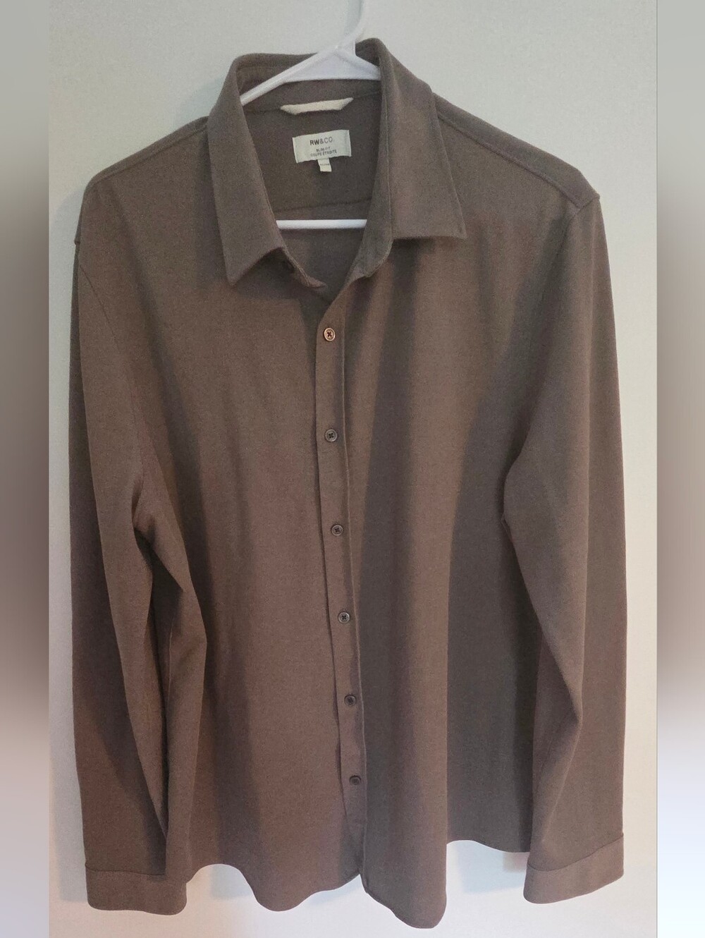 RW&CO Slim Fit Taupe Shirt – XL